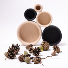 Load image into Gallery viewer, Monochrome stacking bowls